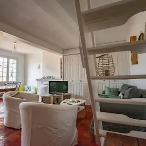 Appartement T3 Centre Historique, Parking, Aix-en-Provence